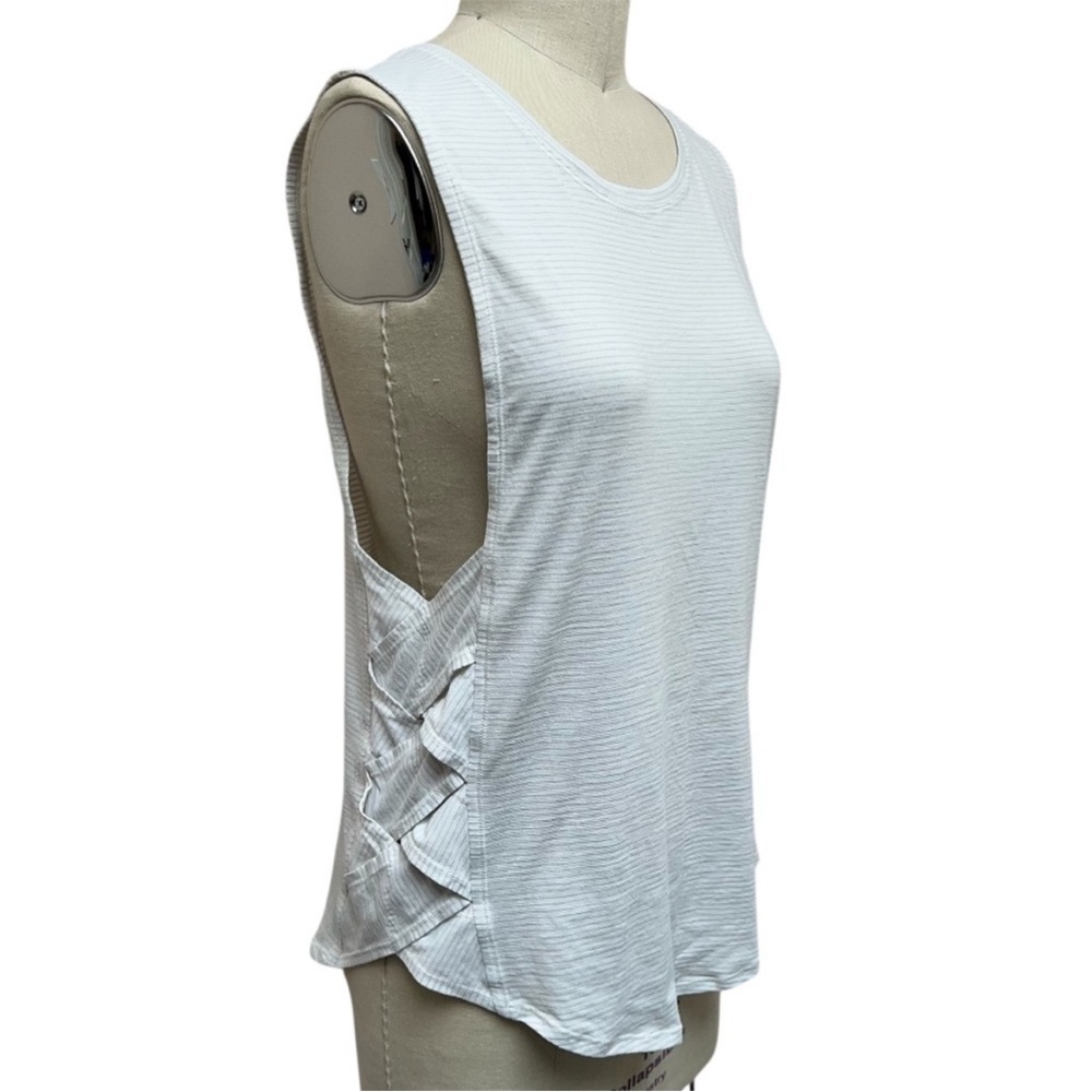 Lululemon Var-City Muscle Tank Heathered White